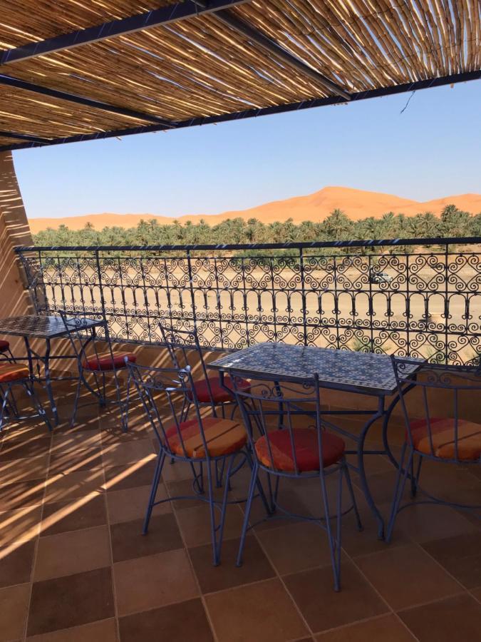 Riad Les Jardins De Merzouga Eksteriør bilde