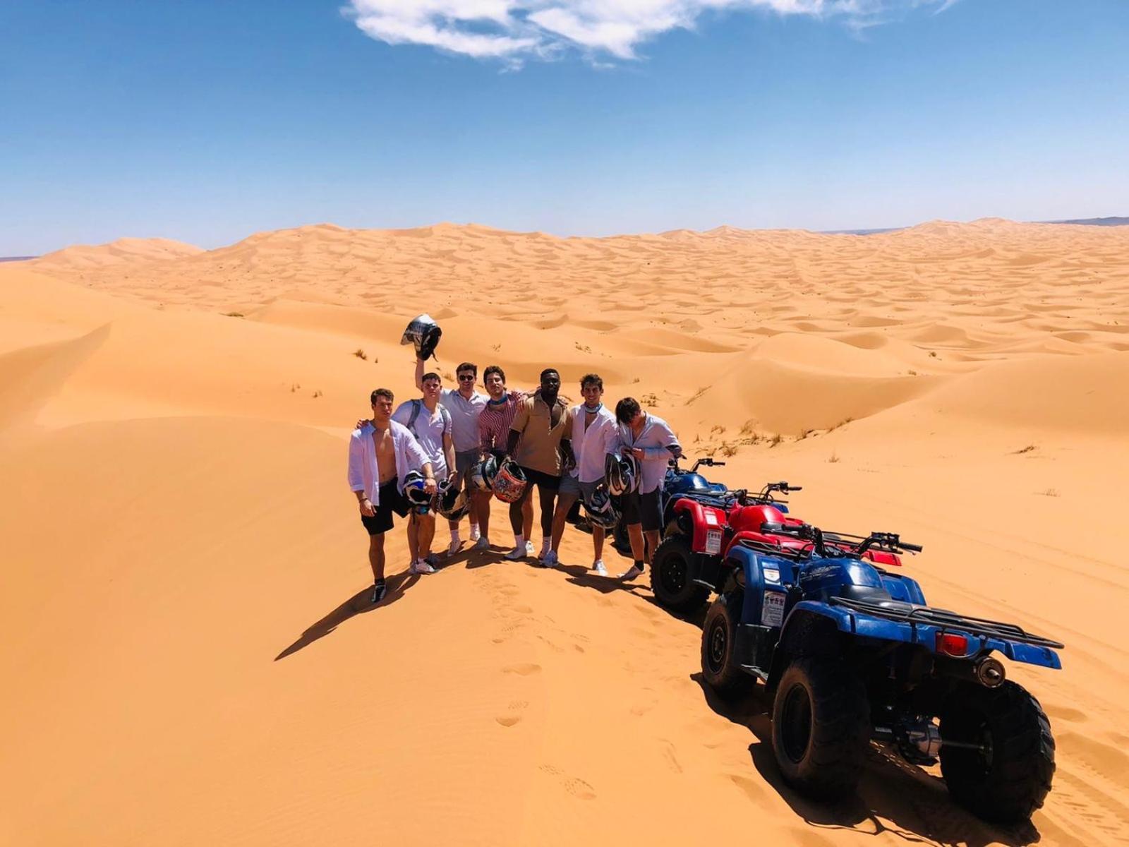 Riad Les Jardins De Merzouga Eksteriør bilde